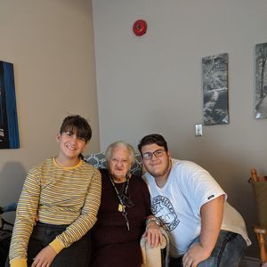 Meet your Posher, Amanda